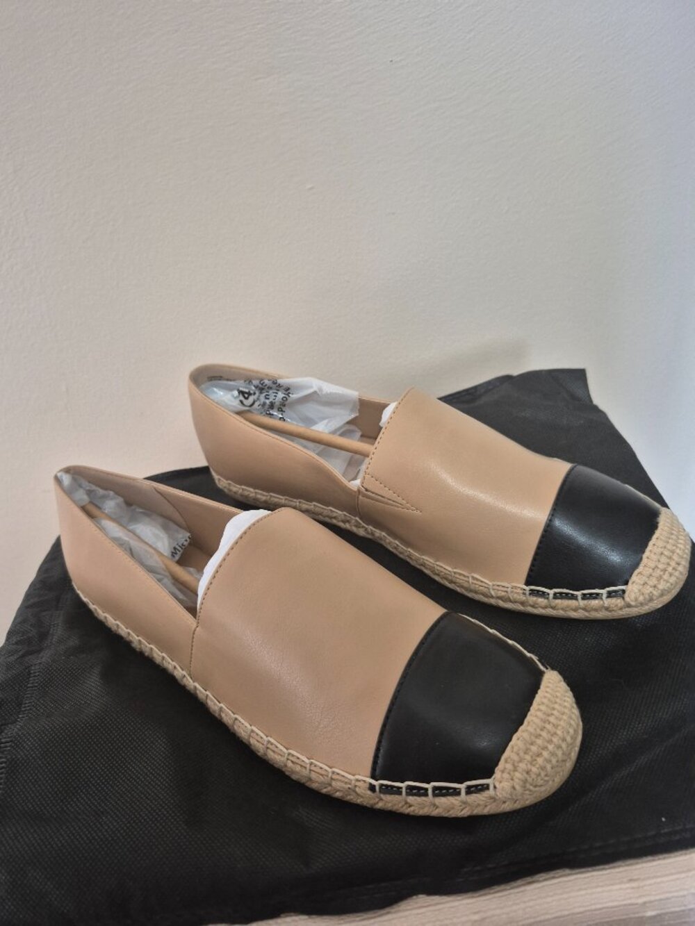 Tan/black Espadrilles